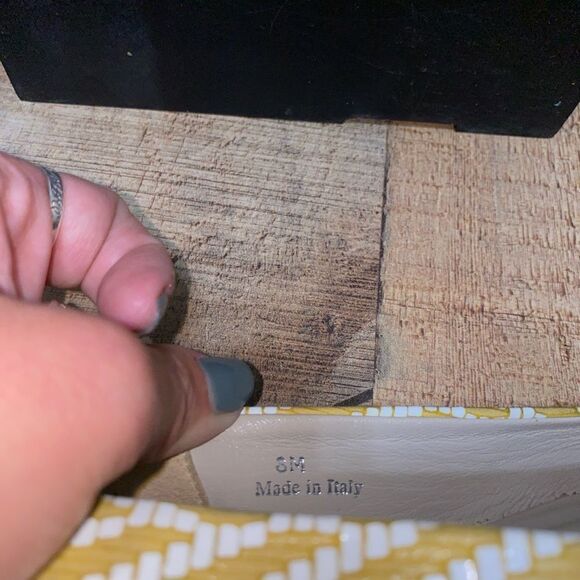 SAS Lacey - Ballet Flat
Color: Chevron Yellow - Picture 9 of 10